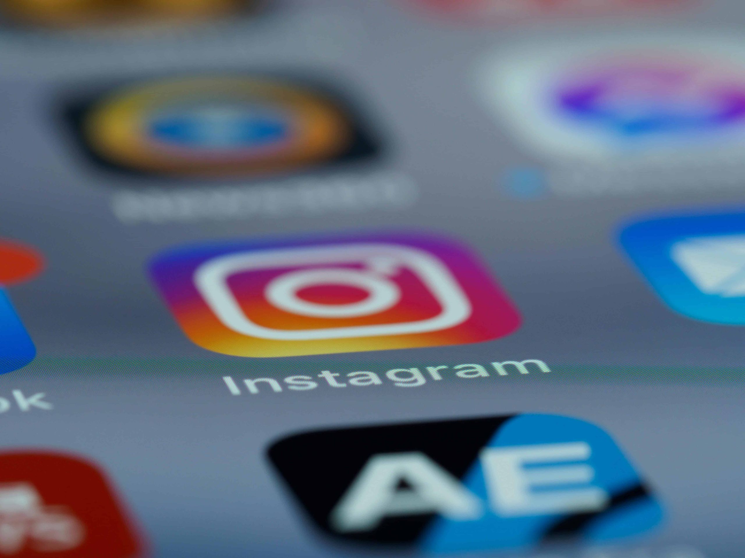 Instagram et TikTok : comment créer du contenu viral pour votre marque ?