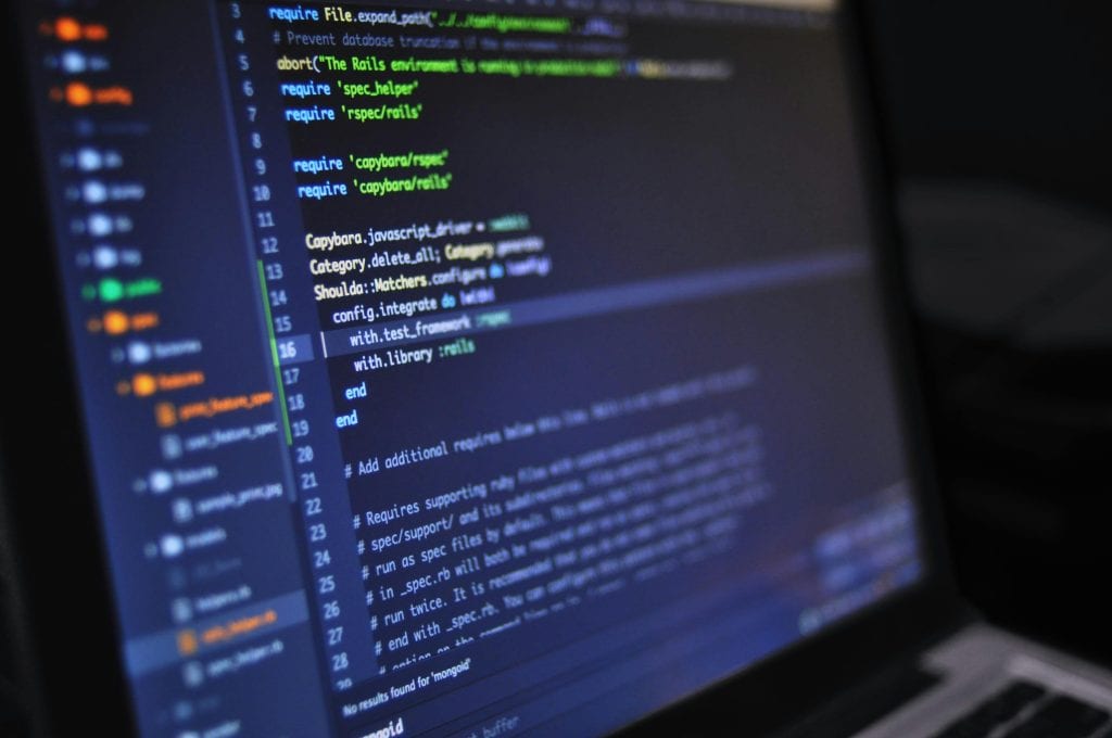 Le développement web avec React vs Vue.js : quel framework choisir ?