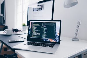 Comment créer un site web avec HTML : 7 étapes faciles et efficaces