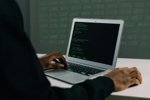 Développement mobile : 10 raisons de l’adopter pour réussir en 2025 