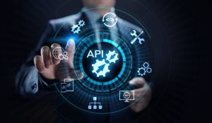 Comment utiliser les API pour enrichir l’expérience utilisateur sur votre site web