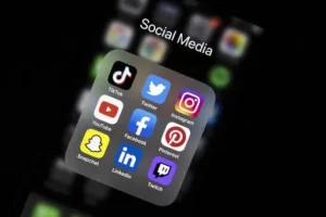  Les réseaux sociaux : 10 raisons puissantes d’y investir en 2025